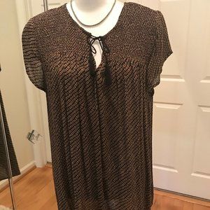 Lucky Brand Tie Printed Short Sleeve V Neck Top